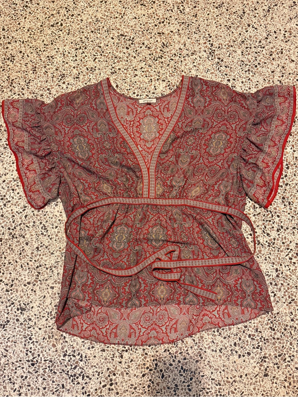 Red Paisley Tie-Waist Women’s Blouse Max Studio